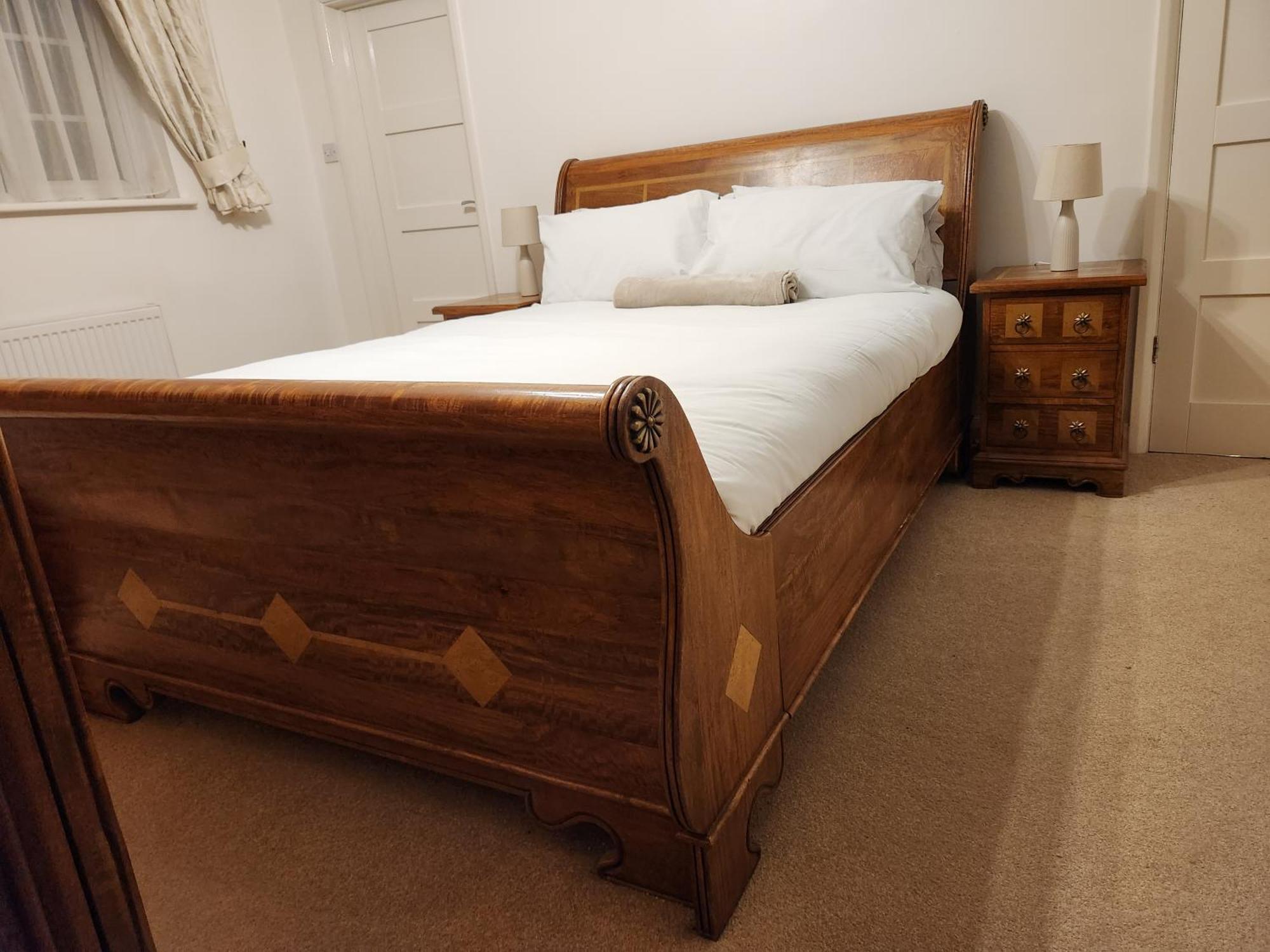 Elmdon House With 4 Spacious Bedrooms To Choose 伯明翰 外观 照片
